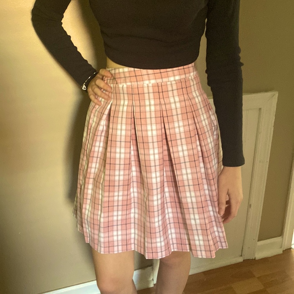 New, never worn. No tag.